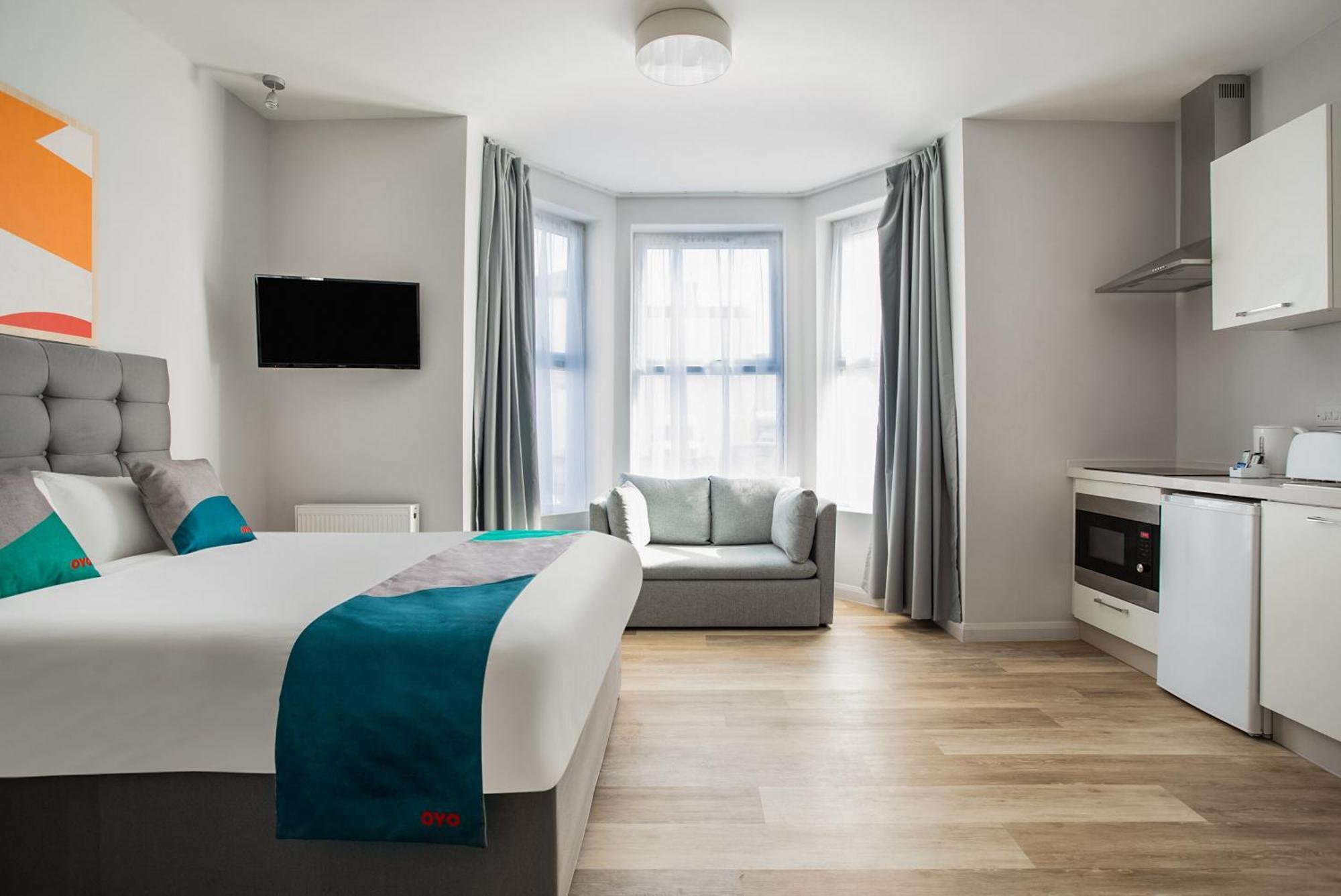 Oyo Studiotel Gy - Modern Hotel Apartments Great Yarmouth Buitenkant foto